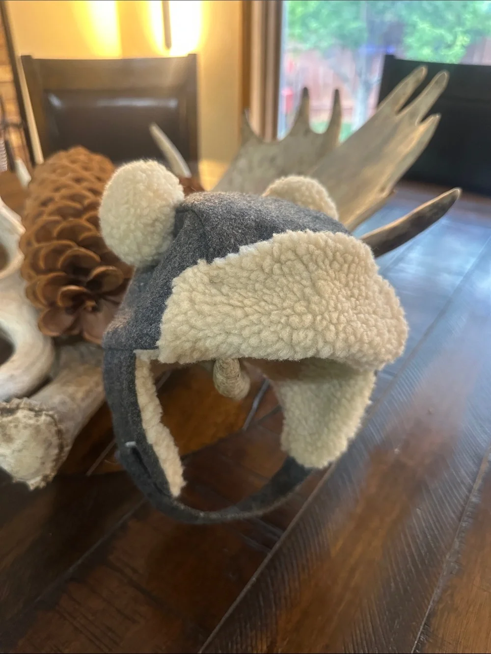 Kids Cozy Sherpa Earflap Hat - Gray/Cream